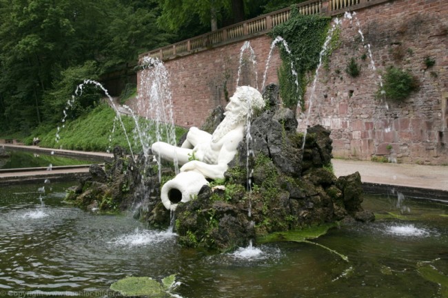 Brunnen im Heidelberger Schlossgarten_©IMG_1292.jpg
