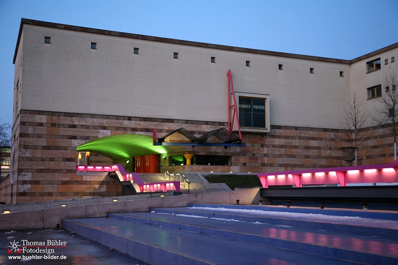 Stuttgart Staatsgalerie  bei Nacht IMG_9415.jpg